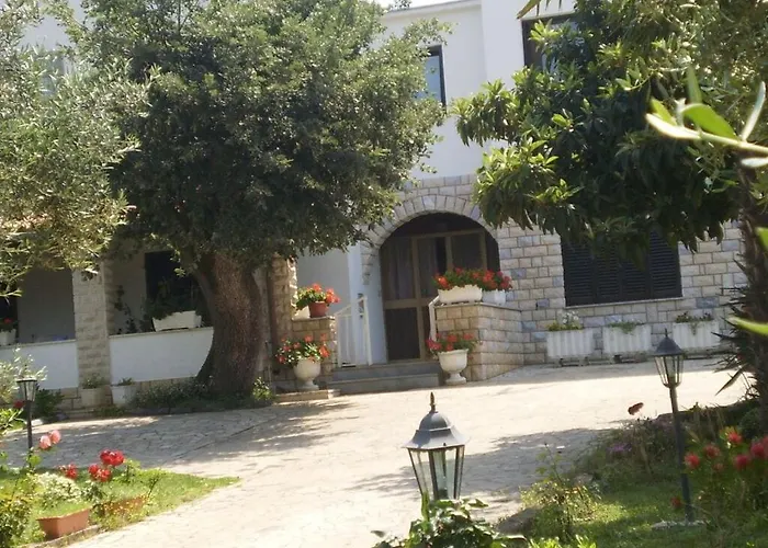 Nyaraló Licul Modern Retreat