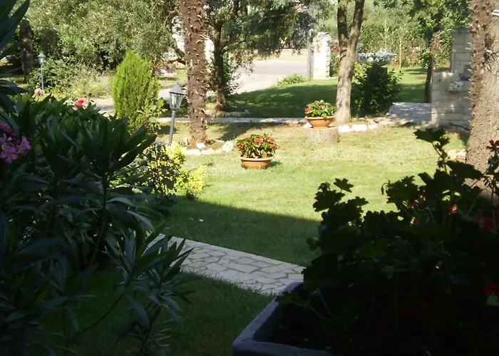 Licul Modern Retreat * Kukci