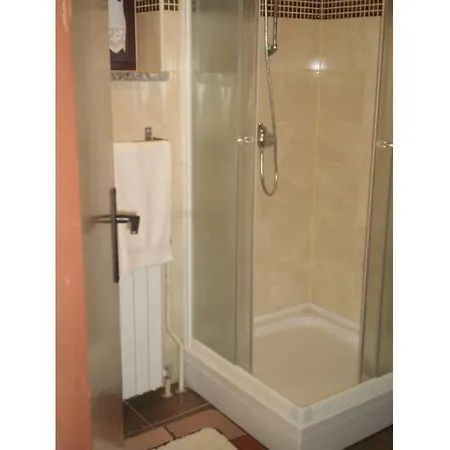 بيت للعطل Licul Modern Retreat